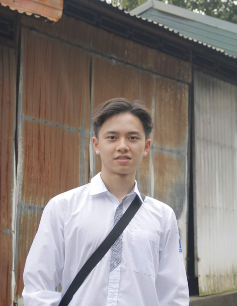Portrait photo of Anh-Duc Nguyen